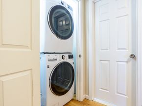 193 Putting Green Road, Trumbull CT 06611