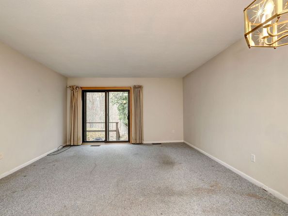 715 Frenchtown Road 31, Bridgeport CT 06606