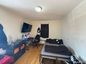 211 Louisiana Avenue D, Bridgeport CT 06610