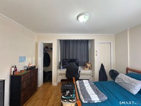 211 Louisiana Avenue D, Bridgeport CT 06610