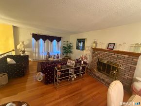 2 Ken Oaks Drive, Danbury CT 06810