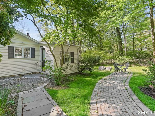 4 Topping Lane, Norwalk CT 06854