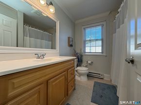 1193 Hope Street 4, Stamford CT 06907