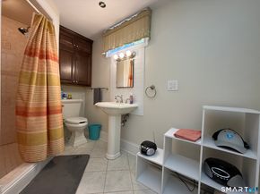 1193 Hope Street 4, Stamford CT 06907