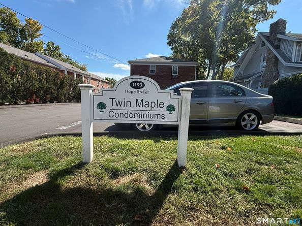 1193 Hope Street 4, Stamford CT 06907