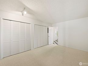 1156 Alki Avenue SW 104, Seattle WA 98116