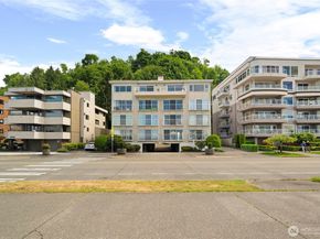 1156 Alki Avenue SW 104, Seattle WA 98116