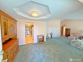 12901 Avante Drive, Silverdale WA 98383