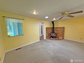 12901 Avante Drive, Silverdale WA 98383
