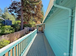 12901 Avante Drive, Silverdale WA 98383