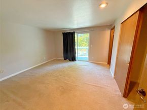 12901 Avante Drive, Silverdale WA 98383