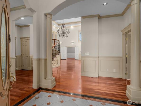 4131 153rd Ave SE, W, Bellevue WA 98006