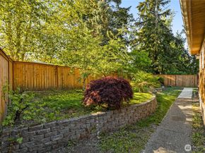 4131 153rd Ave SE, W, Bellevue WA 98006