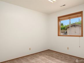 11828 43rd Drive SE, Everett WA 98208