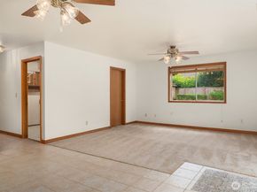 11828 43rd Drive SE, Everett WA 98208