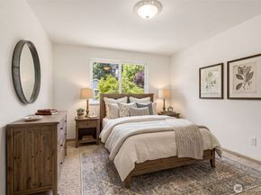 7612 135th Place NE, Redmond WA 98052
