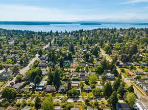 8627 30th Avenue SW, Seattle WA 98126