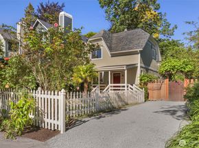 502 32nd Avenue, Seattle WA 98122