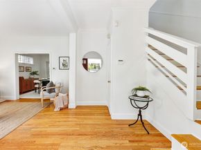 502 32nd Avenue, Seattle WA 98122