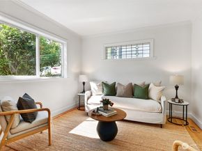 502 32nd Avenue, Seattle WA 98122