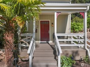 502 32nd Avenue, Seattle WA 98122