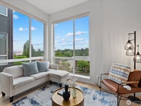 3104 SW Avalon Way G, Seattle WA 98126