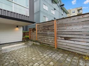 3104 SW Avalon Way G, Seattle WA 98126