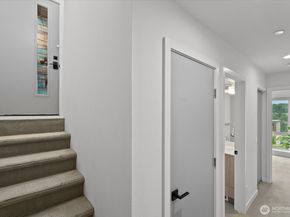 3104 SW Avalon Way G, Seattle WA 98126