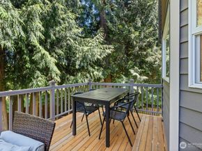 15732 111th Avenue NE, Bothell WA 98011