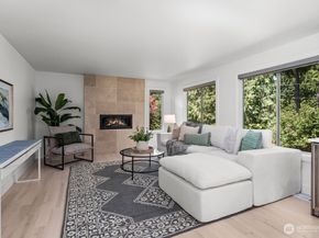 15732 111th Avenue NE, Bothell WA 98011