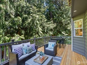15732 111th Avenue NE, Bothell WA 98011