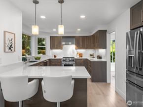 15732 111th Avenue NE, Bothell WA 98011
