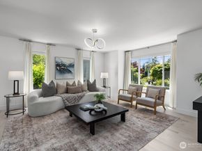 15732 111th Avenue NE, Bothell WA 98011