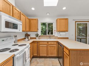 8504 5th Place SE, Lake Stevens WA 98258