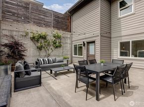 1725 Martin Luther King Jr Way, Seattle WA 98122