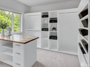 1725 Martin Luther King Jr Way, Seattle WA 98122