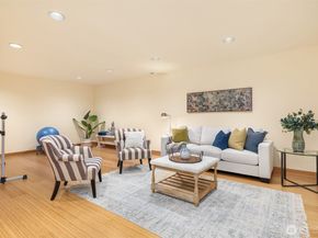105 Lovell Avenue SW 1511, Bainbridge Island WA 98110