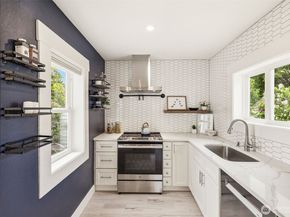 106 N 100th Street, Seattle WA 98133