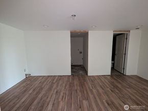 6906 55th Avenue S, Seattle WA 98118