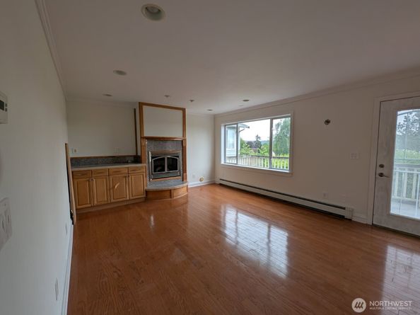 6906 55th Avenue S, Seattle WA 98118