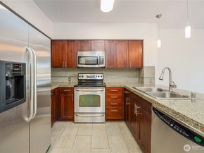 5440 Leary Avenue NW 413, Seattle WA 98107