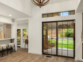 524 7th Ave, Kirkland WA 98033
