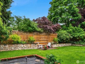 524 7th Ave, Kirkland WA 98033