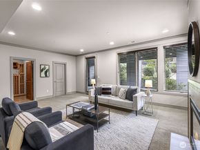 8451 SE 44th Street, Mercer Island WA 98040