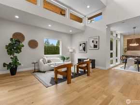 16323 NE 44th Court, Redmond WA 98052