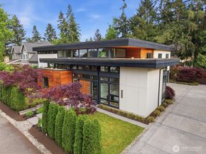 16323 NE 44th Court, Redmond WA 98052