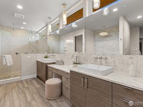 16323 NE 44th Court, Redmond WA 98052