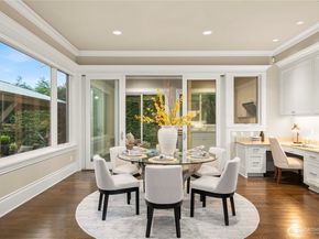 10021 NE 16th Place, Bellevue WA 98004