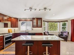 7280 44th Place W, Mukilteo WA 98275
