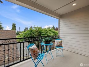523 Bridges Avenue S, Kent WA 98032